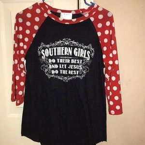 3 quarter length graphic tee